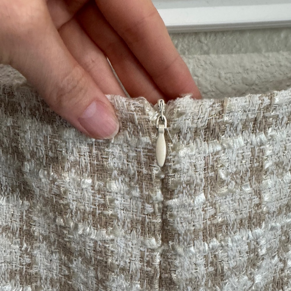 Lulus Tweed Plaid Mini Skirt Preppy Metallic Gold Fringe Faux Wrap Old Money - Picture 5 of 10